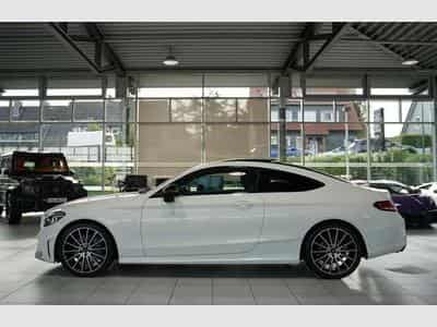Mercedes C 300 d Coupé AMG Line *Pano*Night*Digital*ACC (2020) - Foto 11