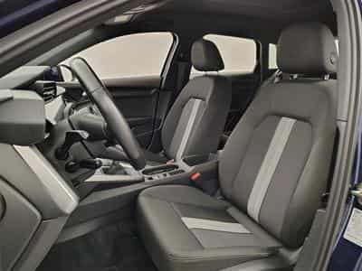 Audi A3 30 TFSI S line NAVI / FULL LED / PDC AR / JA 17" (2021) - Photo 7
