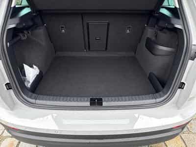 Skoda Karoq Selection 1.5 TSI (2026) - Photo 11