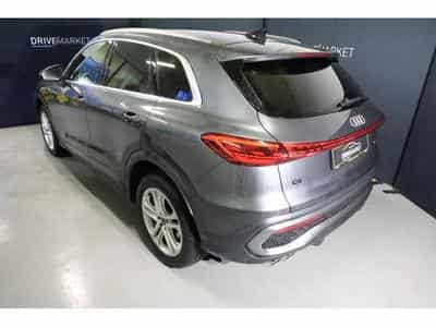Audi Q5 S line Quattro (2025) - Photo 3