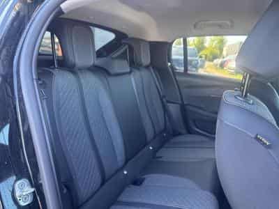Peugeot 208 1.2 100 ALLURE (2025) - Photo 12