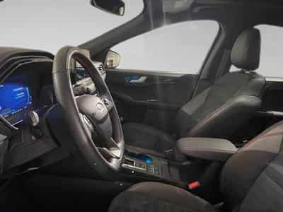 Ford Kuga 2.5i PHEV Aut. 165kW ST-Line (2023) - Photo 4