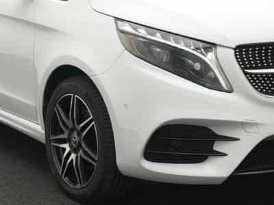 Mercedes V d lang (2023) - Photo 7