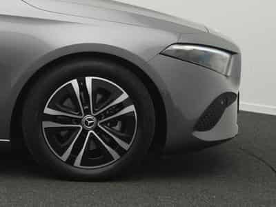 Mercedes A 180 d Progressive LED+Kamera+MBUX (2025) - Photo 8