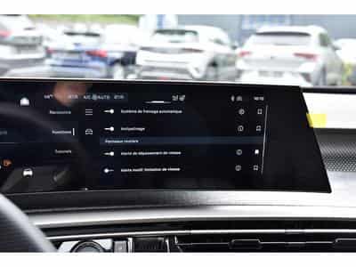 Peugeot 5008 GT Hybrid 145 e-DCS6 7 Pl. ACC CAM NEUF (2026) - Photo 13