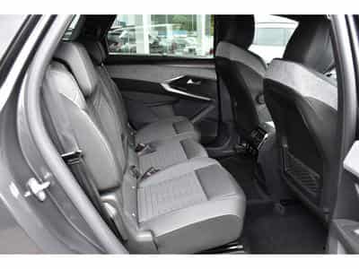 Peugeot 5008 GT Hybrid 145 e-DCS6 7 Pl. ACC CAM NEUF (2026) - Photo 4