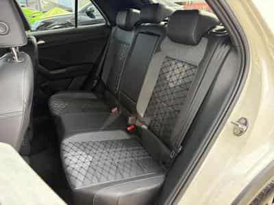 VW T-Roc R-Line 1.0 110ch/Sièges chauffants/Led/Gps (2024) - Foto 12