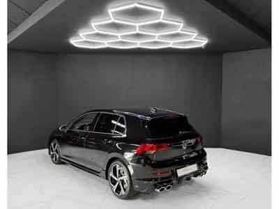 VW Golf R 2.0 TSI R DSG 4 Motion (2023) - Foto 3