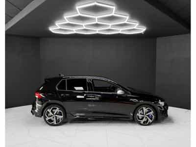 VW Golf R 2.0 TSI R DSG 4 Motion (2023) - Foto 6