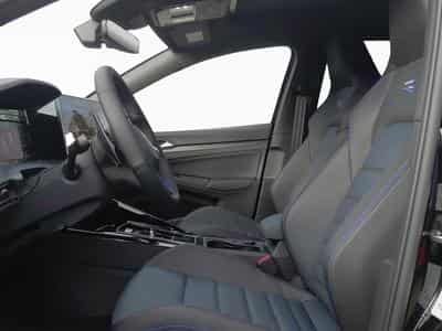 VW Golf R (2026) - Photo 9