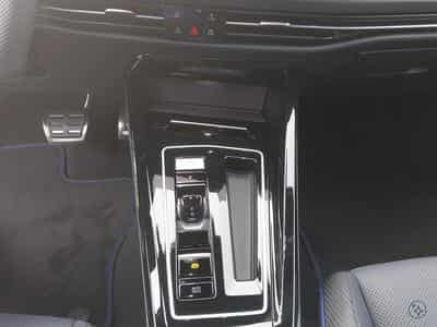 VW Golf R (2026) - Photo 14