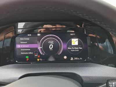 VW Golf R-Line (2026) - Photo 13