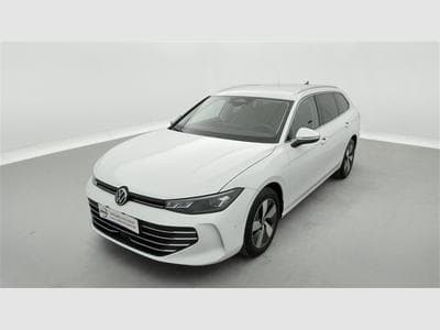 VW Passat 1.5 TSI 150Cv DSG Elegance NAVI / CAMERA / CARPLAY (2024) - Foto 1