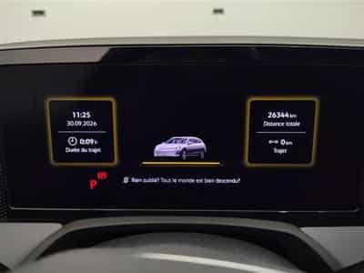 VW Passat 1.5 TSI 150Cv DSG Elegance NAVI / CAMERA / CARPLAY (2024) - Photo 10
