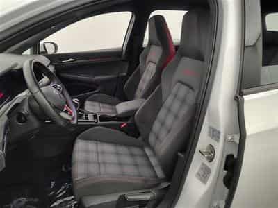 VW Golf 2.0 TSI 245cv GTI NAVI / FULL LED / CAMERA / JA 17" (2024) - Photo 6