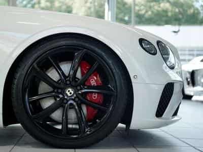 Bentley Continental GT V8 Coupé *LUFT *Massage * (2019) - Foto 14