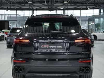 Porsche Cayenne Diesel Platinum Edition *21 *Luft *Pano (2017) - Photo 9
