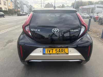Toyota Aygo Aygo X 1.0 VVT-I CVT ENVY (2024) - Foto 6