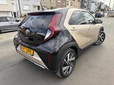Toyota Aygo Aygo X 1.0 VVT-I CVT ENVY (2024) - Foto 7