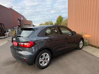 Audi A1 30 TFSI 110CH INT S-Line (2023) - Foto 5