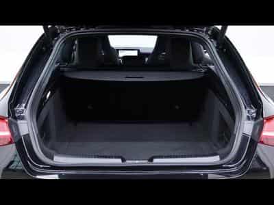 Mercedes CLA 200 d shooting brake AMG Line 8G DCT (2023) - Foto 8