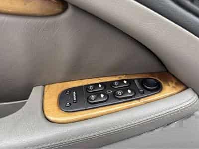 Jaguar S-Type S-Type 3.0 V6 Executive (2001) - Foto 9