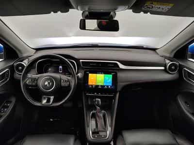 MG ZS 1.0 T-GDi Luxury AT (2024) - Photo 8