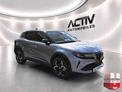 Alfa-Romeo JUNIOR 1.2 IBRIDA 145 SPECIALE E-DCT6 (2026) - Photo 3