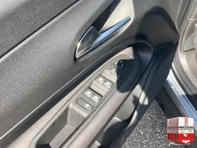 Alfa-Romeo JUNIOR 1.2 IBRIDA 145 SPECIALE E-DCT6 (2026) - Photo 12