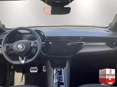 Alfa-Romeo JUNIOR 1.2 IBRIDA 145 SPECIALE E-DCT6 (2026) - Photo 10