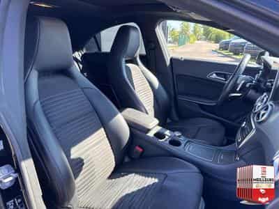 Mercedes CLA 220 D FASCINATION 7G-DCT (2018) - Photo 13