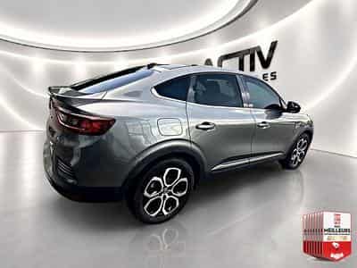 Renault ARKANA 1.6 E-TECH HYBRIDE 145 TECHNO (2022) - Photo 5