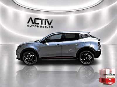 Alfa-Romeo JUNIOR 1.2 IBRIDA 145 SPECIALE E-DCT6 (2026) - Photo 4