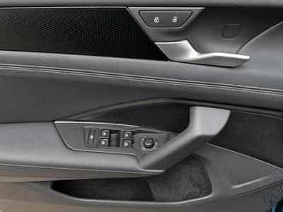 VW Tiguan Life+DSG+AHK+P.Infotainement+P.Assistance+Led+Navi+DAB (2025) - Foto 14