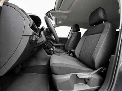 VW T-Cross Life+DSG+LM17+P.Select+Navi+Rear-View (2025) - Foto 9