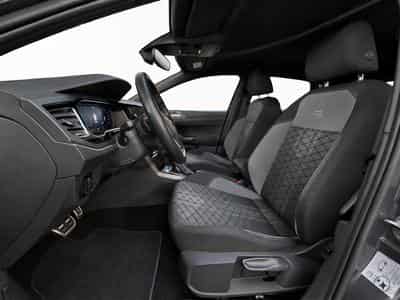 VW Polo R-Line+DSG+IQ-Light+P.Technique+Top-R-Line+LM17 (2023) - Foto 9