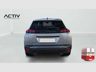 Peugeot 2008 Hybrid 145 e-DCS6 Allure (2026) - Foto 6