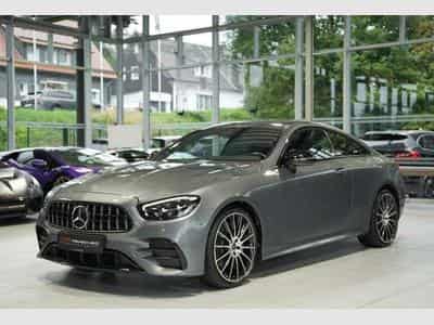 Mercedes E 220 d Coupé AMG Line 2H *20*Night*Digital*360 (2023) - Photo 4