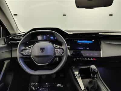 Peugeot 308 SW 1.2 Allure Pack S-CUIR/NAVI/LED/JA17/PDC AV AR (2022) - Foto 9