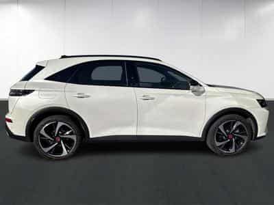 DS Automobiles DS7 E-Tense 300 Performance Line + (2023) - Photo 8