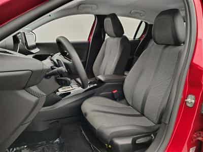 Peugeot 208 1.2 Hybrid 100cv e-DSC6 Allure CARPLAY / FULL LED / S-CUIR (2025) - Photo 7