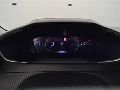 Peugeot 208 1.2 Hybrid 100cv e-DSC6 Allure CARPLAY / FULL LED / S-CUIR (2025) - Photo 10