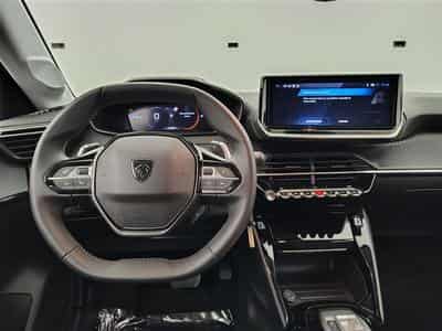 Peugeot 208 1.2 Hybrid 100cv e-DSC6 Allure CARPLAY / FULL LED / S-CUIR (2025) - Photo 9