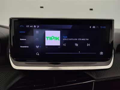 Peugeot 208 1.2 Hybrid 100cv e-DSC6 Allure CARPLAY / FULL LED / S-CUIR (2025) - Photo 11