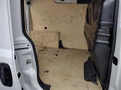 Fiat Doblo 1.6 MJET Cargo CLIM / CARPLAY (2023) - Foto 13