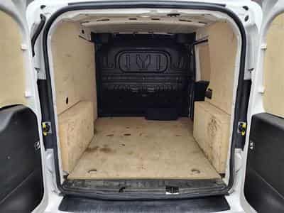 Fiat Doblo 1.6 MJET Cargo CLIM / CARPLAY (2023) - Foto 14