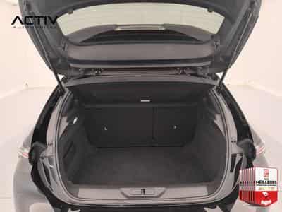 Peugeot 308 Hybrid 145 e-DCS6 Allure (2025) - Foto 11