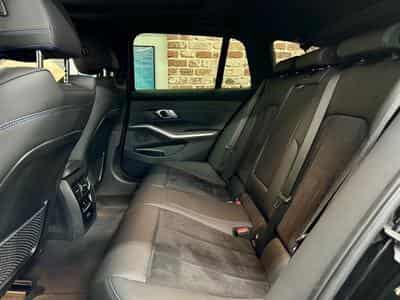 BMW 320 320iA Touring 2.0 184cv Auto M-SPORT (2023) - Photo 6