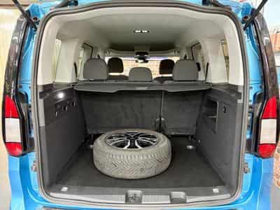 Ford Tourneo Tourneo Connect 2.0 TDCi 122cv Auto ACTIVE (2023) - Photo 7