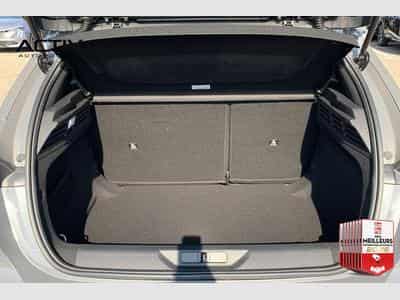 Peugeot 308 HYBRID 145 E-DCS6 ALLURE (2026) - Foto 11